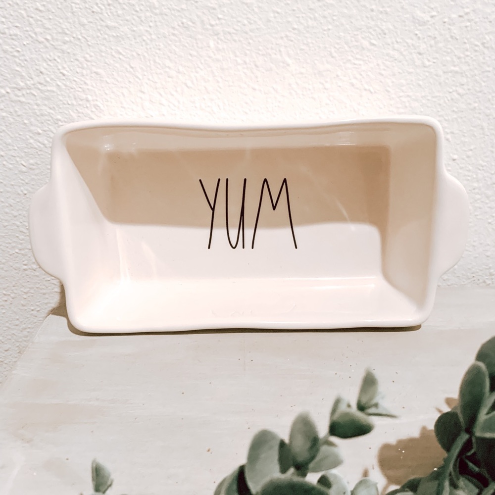 Rae Dunn yum loaf pan